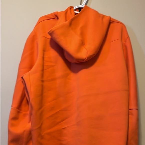 Nike Tech fleeces - Picture 2 of 9